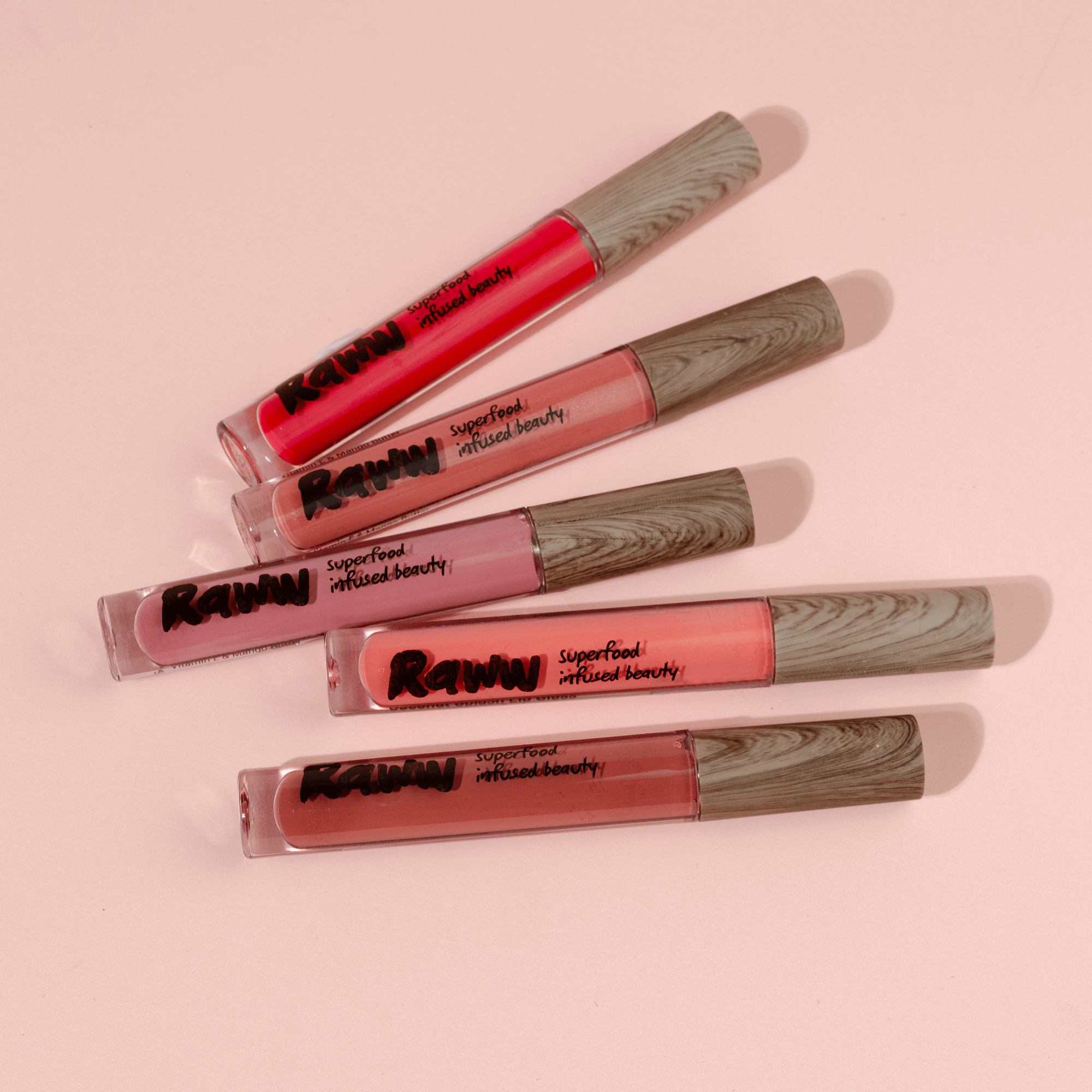 Coconut Splash Lip Gloss | RAWW Cosmetics | Lifestyle 03